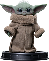 Star Wars: The Mandalorian & Grogu (2026) - Grogu Always Curious 1/4 Scale Statue