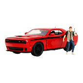 The Walking Dead - Glen & 2015 Dodge Challenger 124th Scale Die-Cast Vehicle Replica