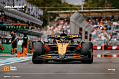 F1: Formula 1 - Oscar Piastri #81 McLaren Melbourne Poster (215)