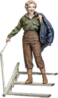 Marilyn Monroe - Marilyn Monroe (USO Tour 1954) X-Plus 1/8th Scale Plastic Model Kit