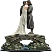The Lord of the Rings - Aragorn & Arwen Miniature 9" Statue